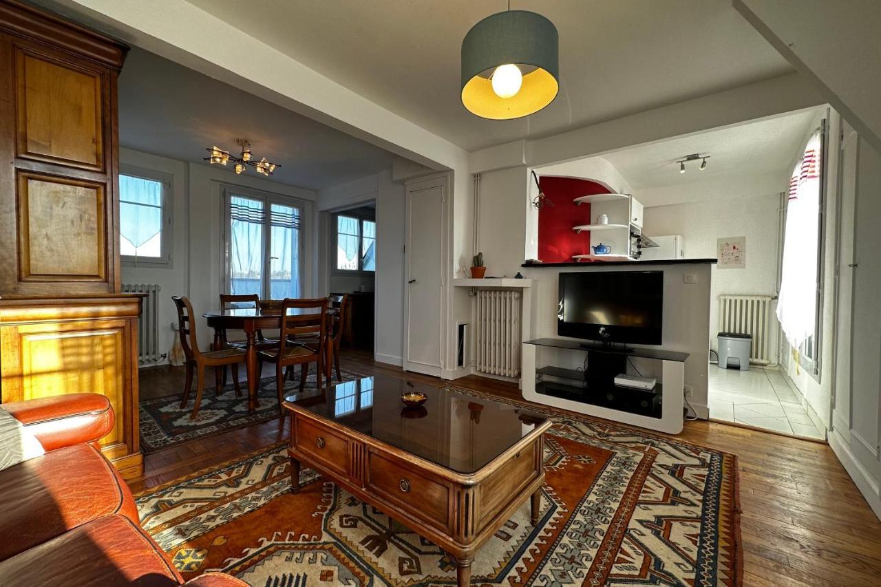 تور Beautiful Apartment With Terrace - Loire View المظهر الخارجي الصورة